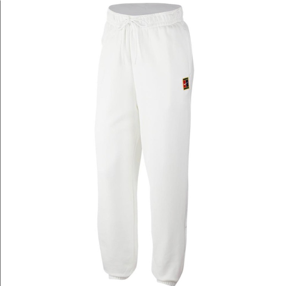 Nike Women's Winter Heritage Joggers